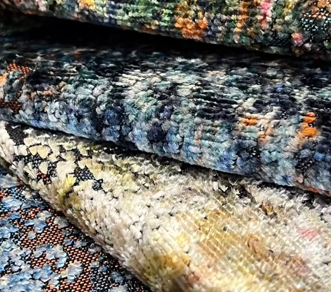 JBL Vysoko kvalitná žakárová zamatová tkanina Móda Nová kolekcia Brilantné farby Vzor Morden Štýl Jacquard Zamat na pohovku
